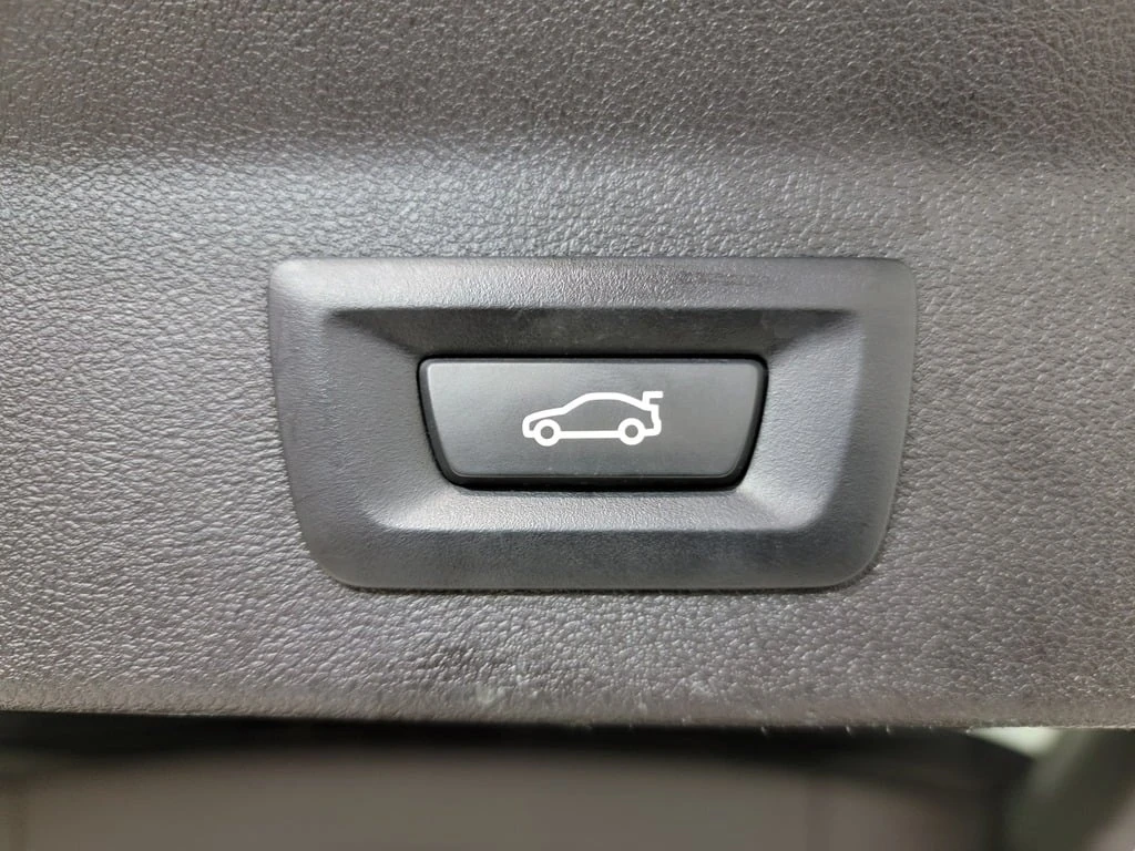 BMW X3 * xDrive30i/Cuir/Navigation/Si?ges chauffants * CA - изображение 9