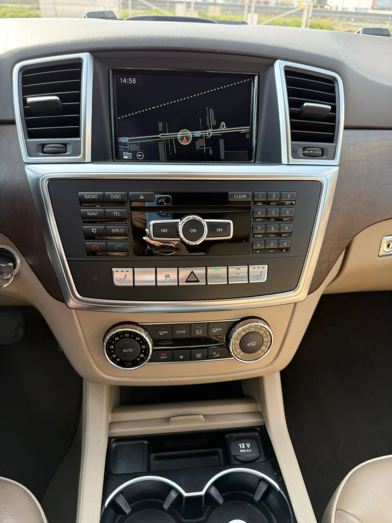 Mercedes-Benz ML 350 4-Matic , Перфектен, , , , снимка 16 - Автомобили и джипове - 53880174