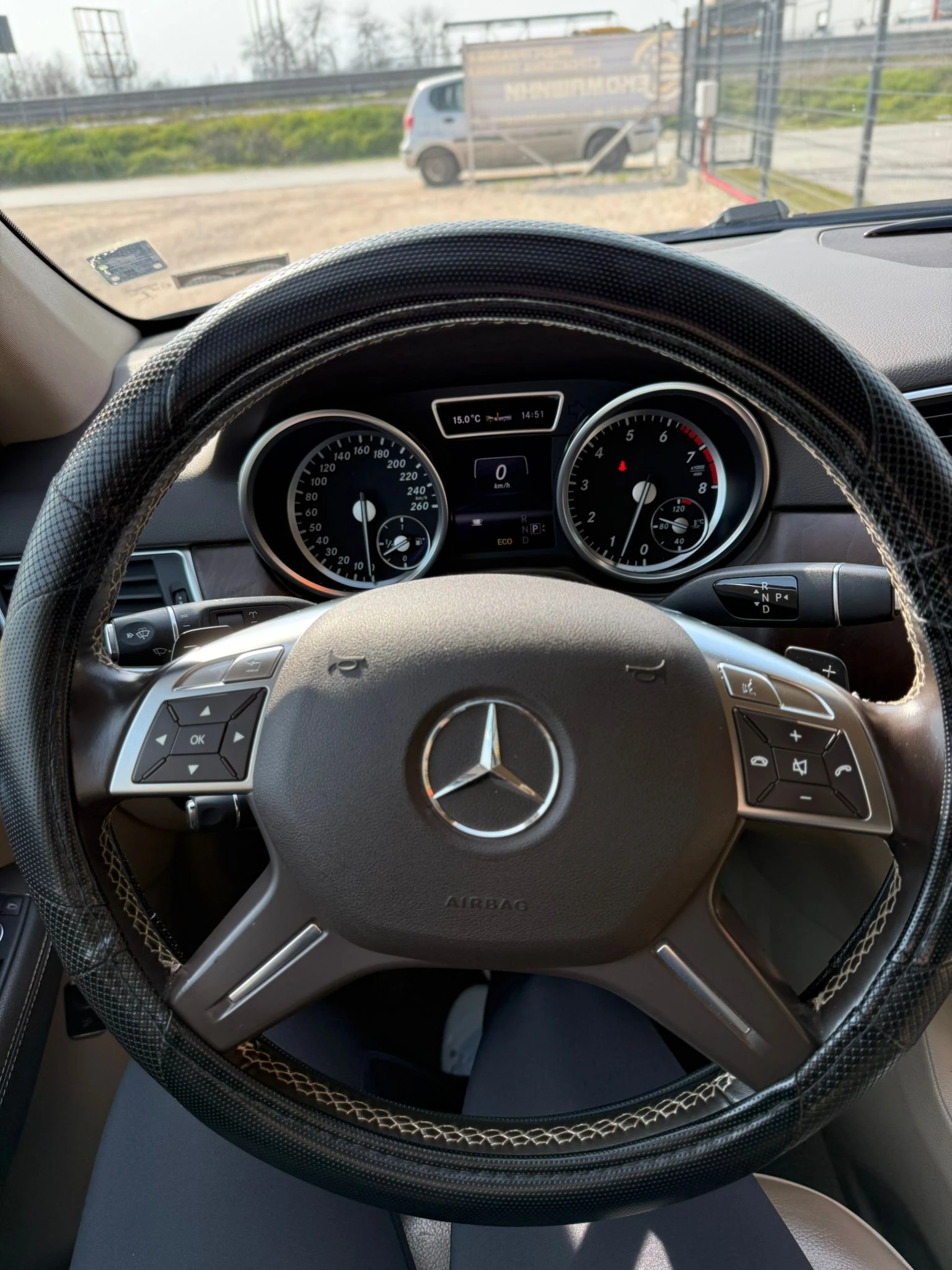 Mercedes-Benz ML 350 4-Matic , Перфектен, , , , снимка 17 - Автомобили и джипове - 53880174