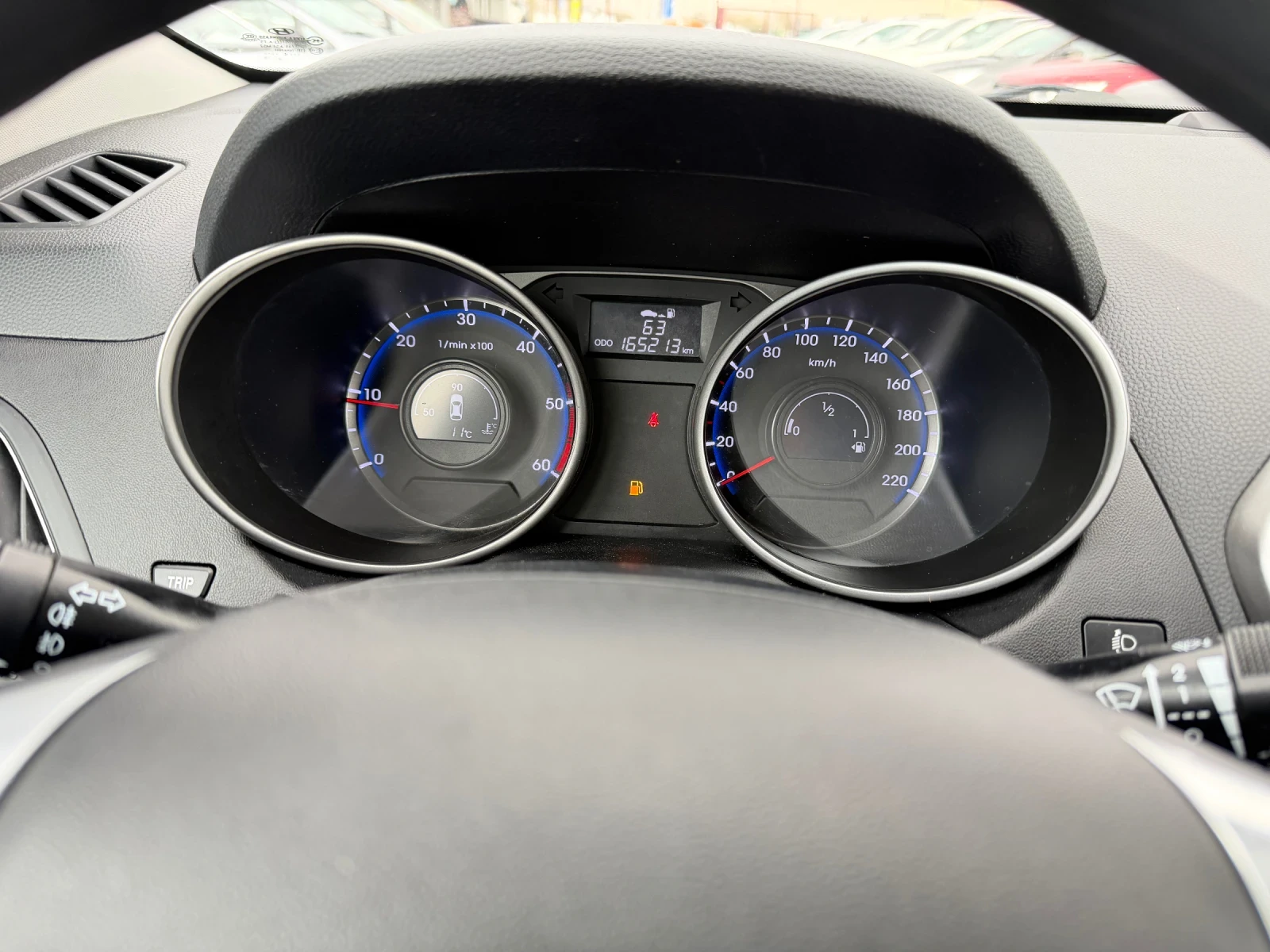 Hyundai IX35 1.7d 116kc., снимка 14 - Автомобили и джипове - 53965193