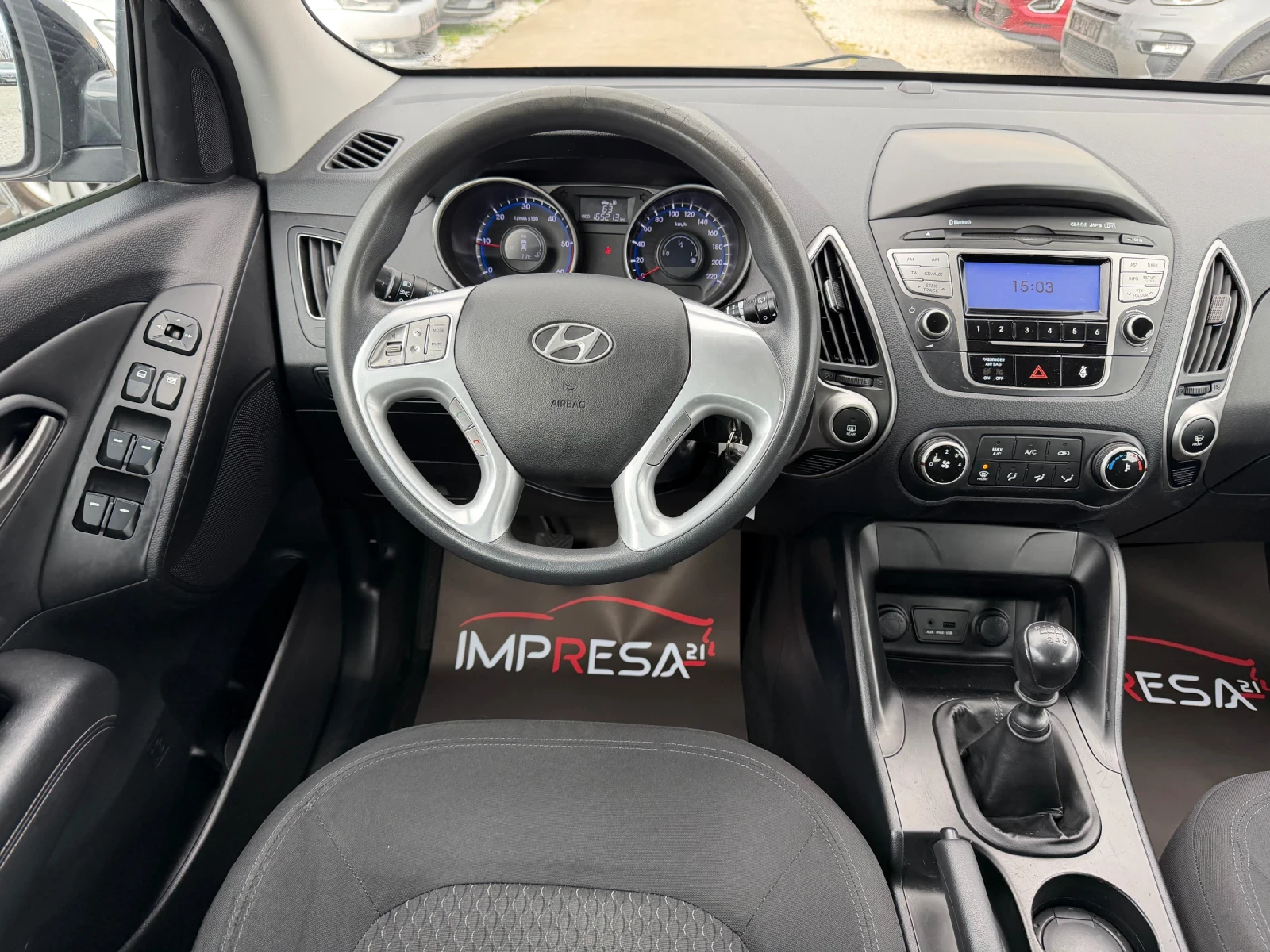 Hyundai IX35 1.7d 116kc., снимка 12 - Автомобили и джипове - 53965193