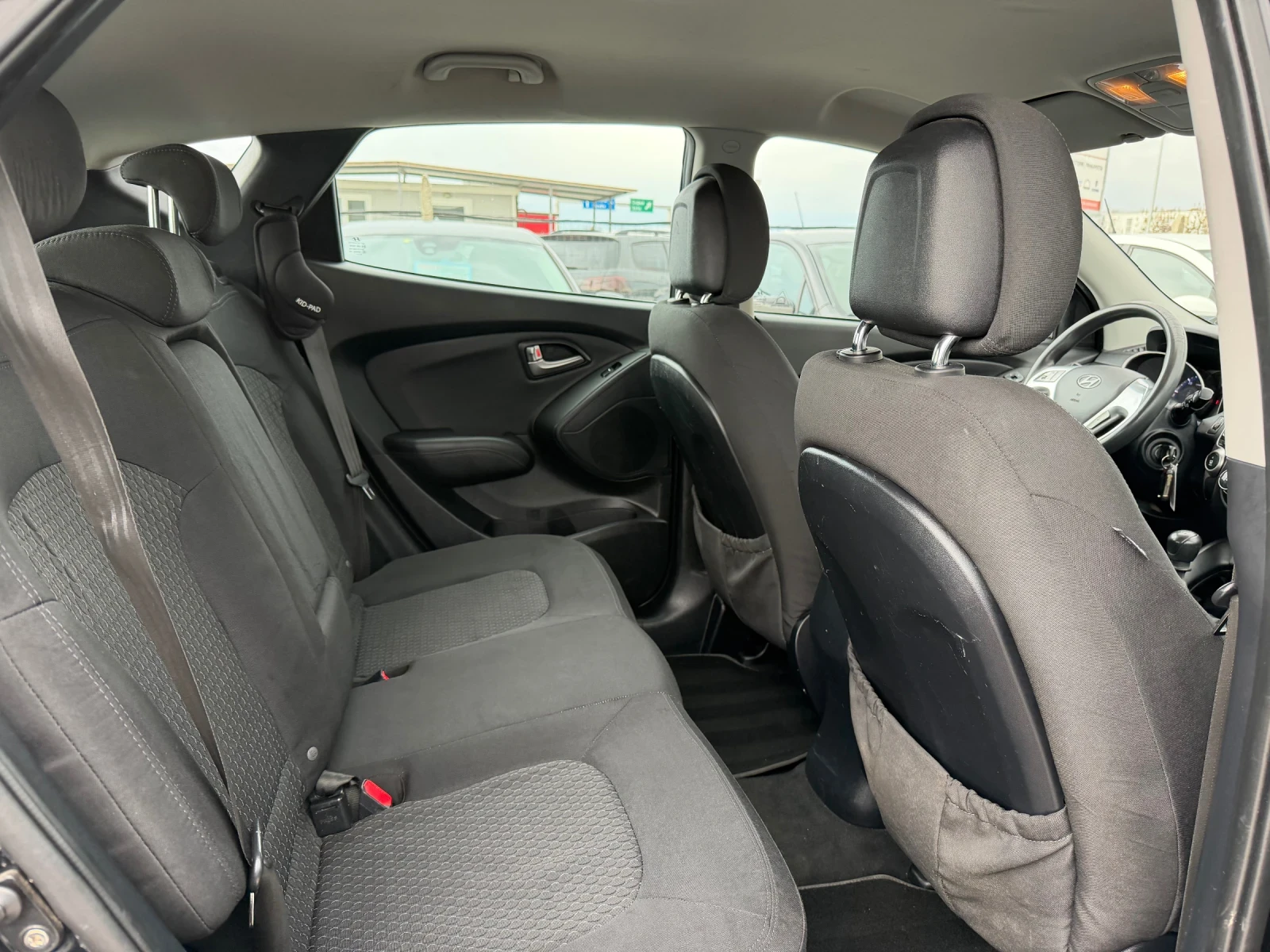 Hyundai IX35 1.7d 116kc., снимка 17 - Автомобили и джипове - 53965193