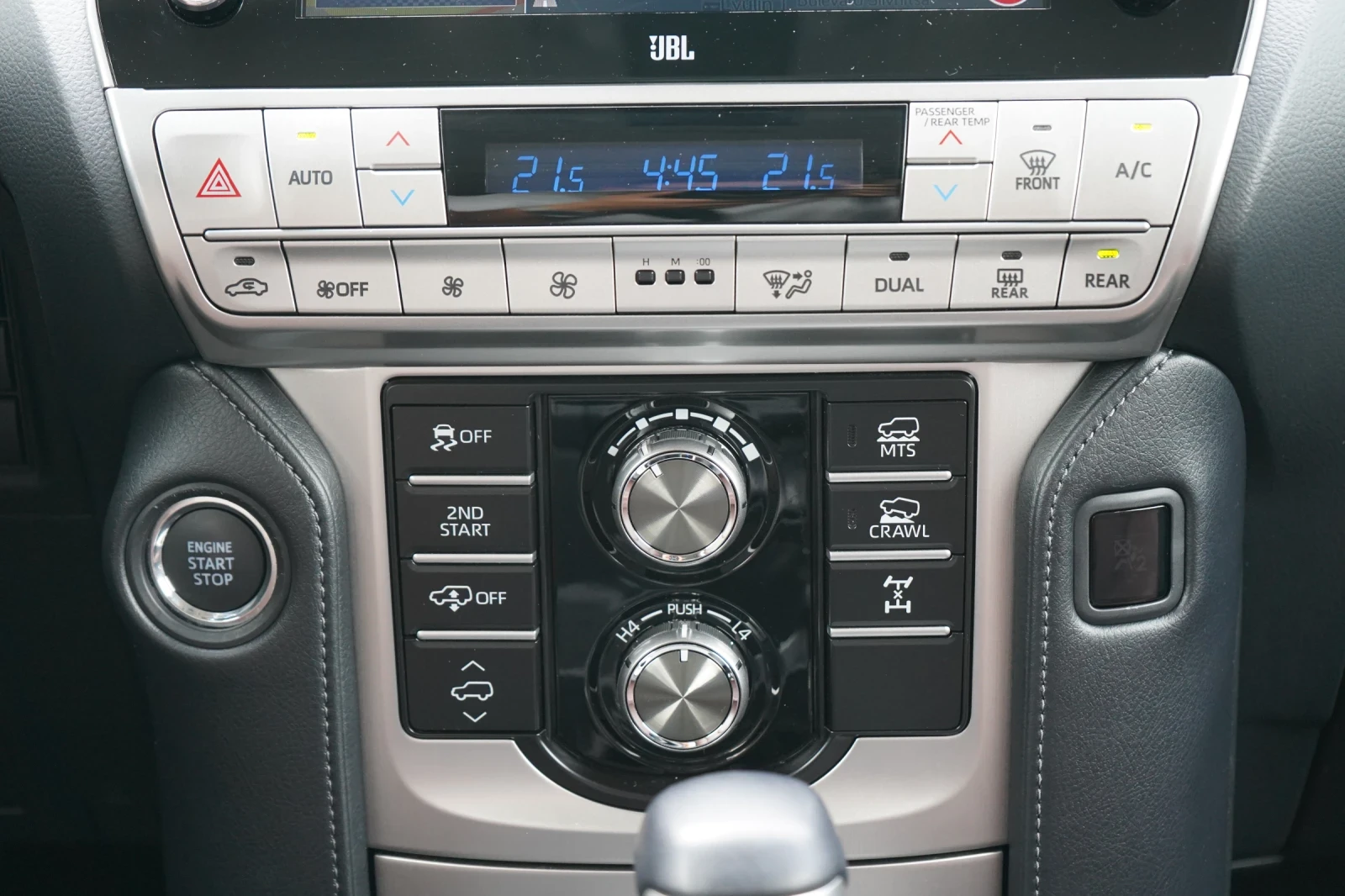 Toyota Land cruiser 2.8D* LUXURY* ГАРАНЦИЯ* JBL* 360 CAM* KEYLESS* , снимка 12 - Автомобили и джипове - 54607882