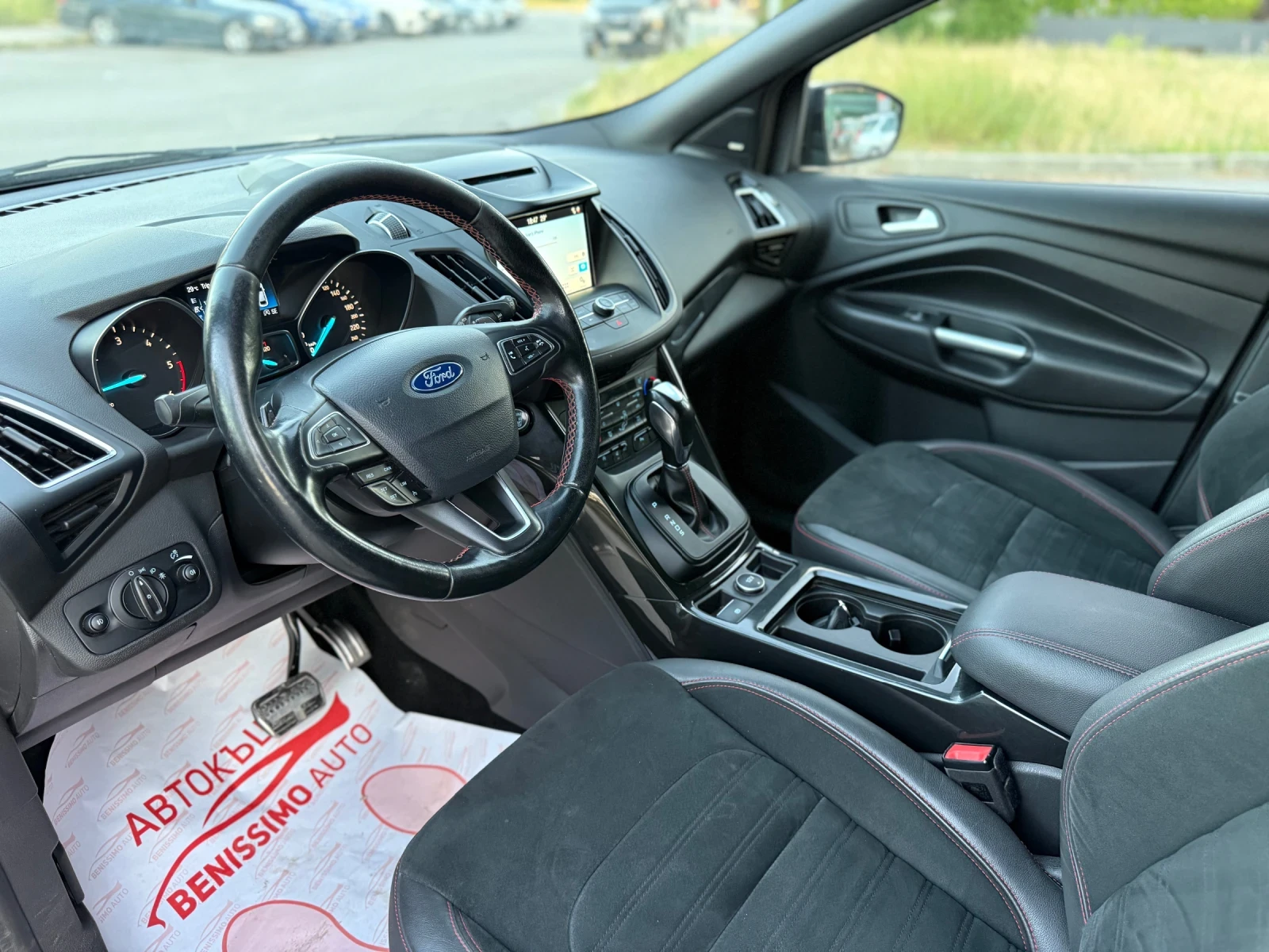 Ford Kuga * 2.0TDCI* STLINE* FULL* ТОП СЪСТОЯНИЕ* ЛИЗИНГ* , снимка 9 - Автомобили и джипове - 55176898