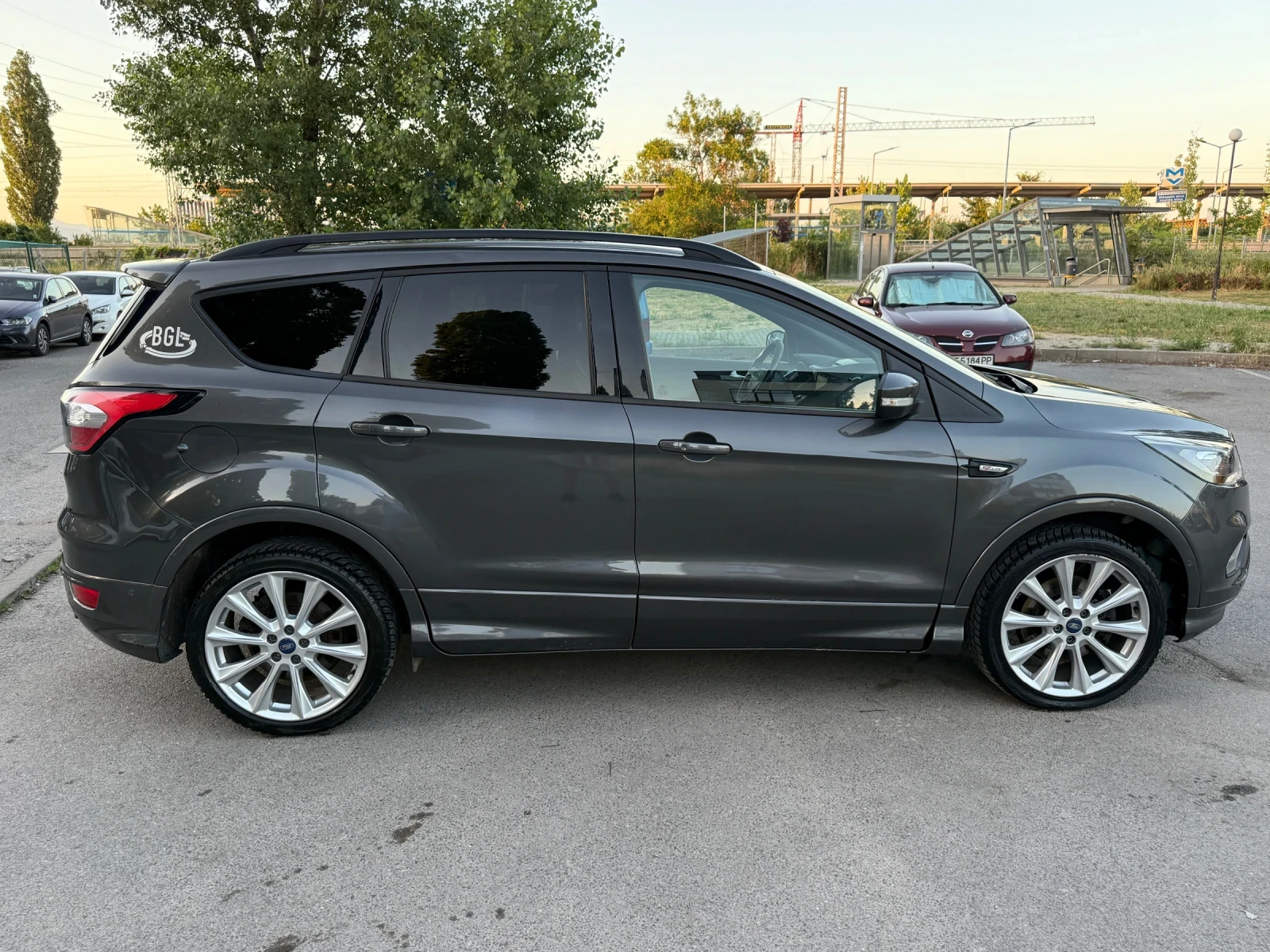 Ford Kuga * 2.0TDCI* STLINE* FULL* ТОП СЪСТОЯНИЕ* ЛИЗИНГ* , снимка 4 - Автомобили и джипове - 55176898
