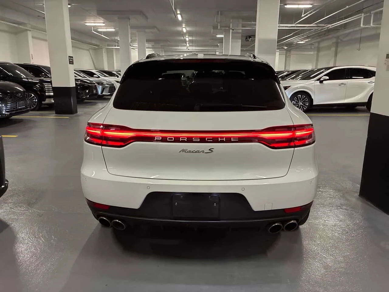 Porsche Macan * S * KEYLESS * КАМЕРА* ПОДГРЕВ* , снимка 4 - Автомобили и джипове - 56706357