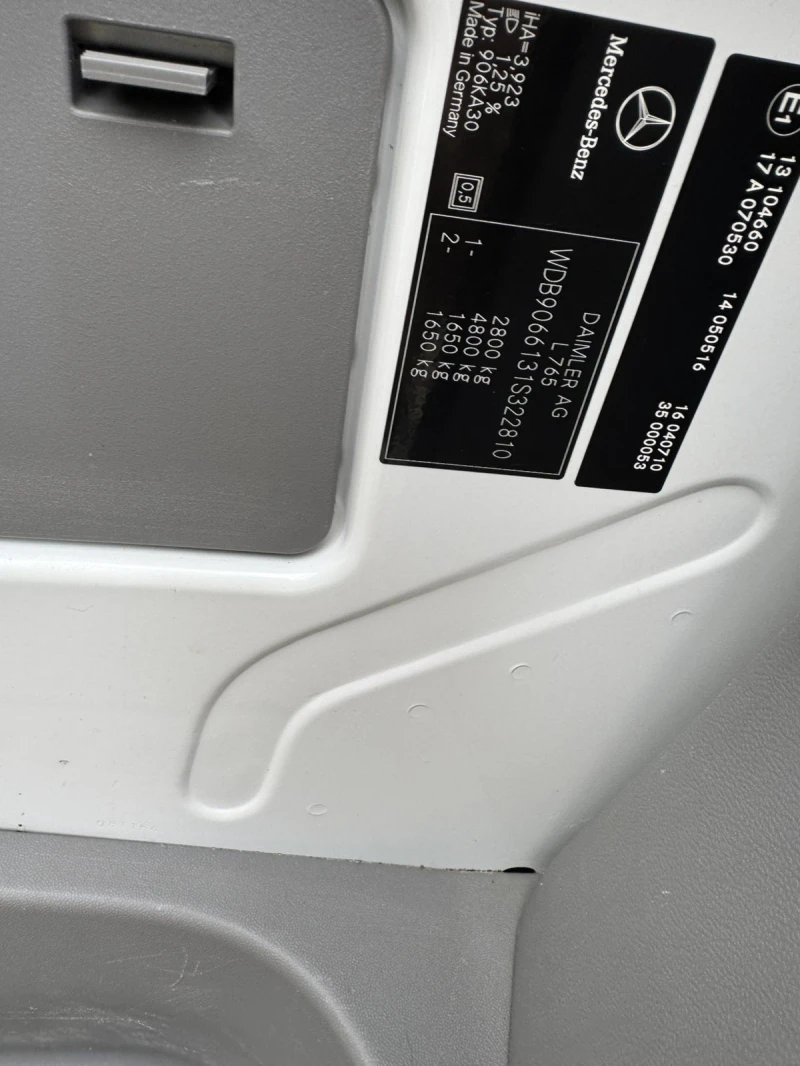 Mercedes-Benz Sprinter 211 за части, снимка 14 - Бусове и автобуси - 51287400