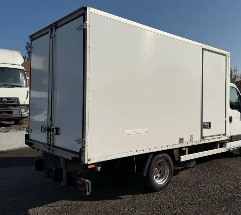 Iveco 35c13 Хладилен, снимка 4 - Бусове и автобуси - 52777017
