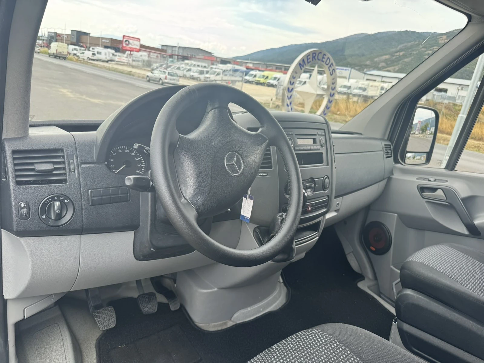 Mercedes-Benz Sprinter 211   | Mobile.bg   12