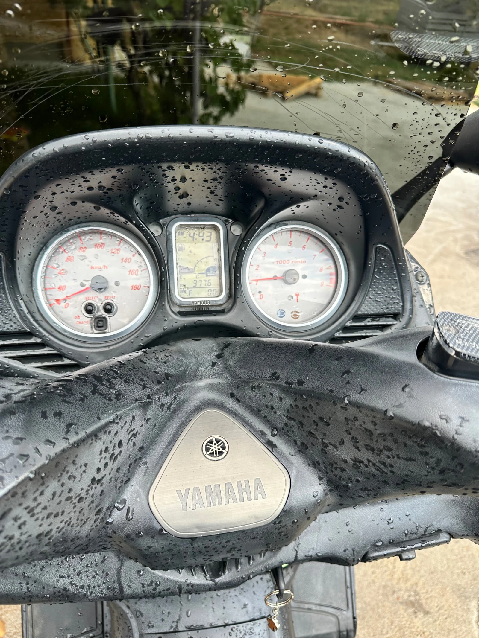 Yamaha T-max  - изображение 5