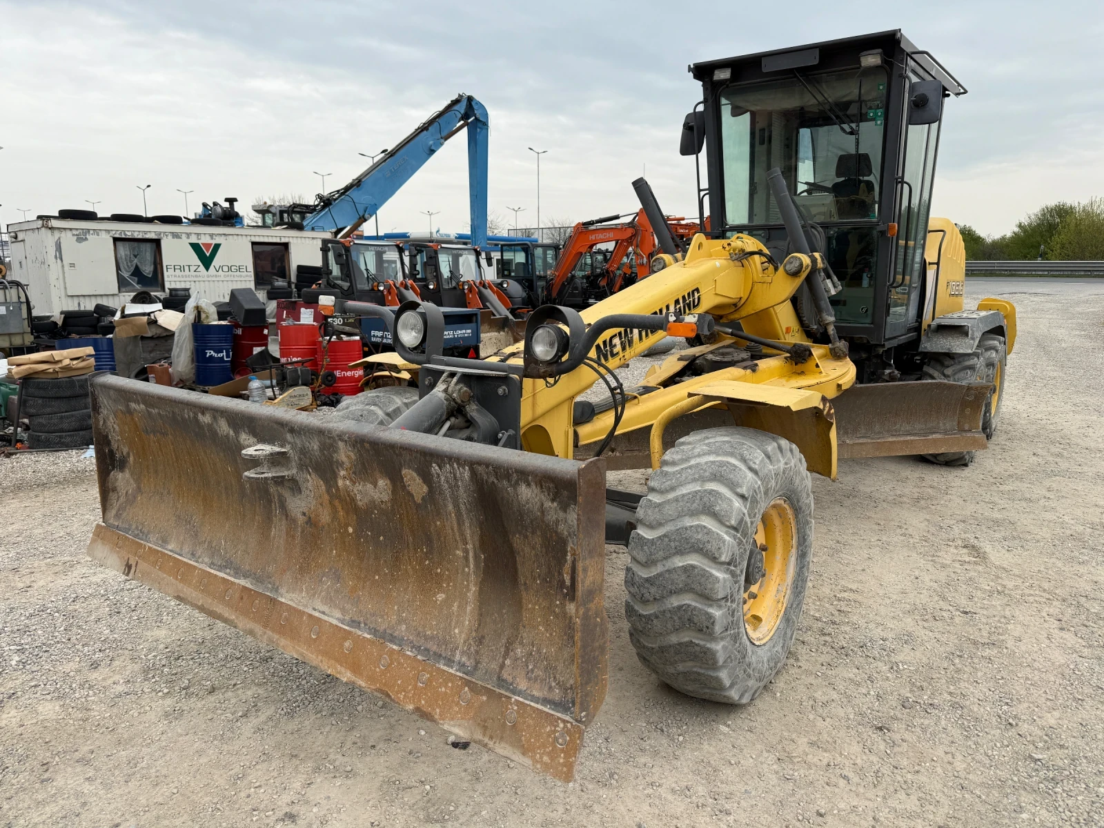 �������� NEW HOLLAND F106.6 | Mobile.bg � ����������� 12