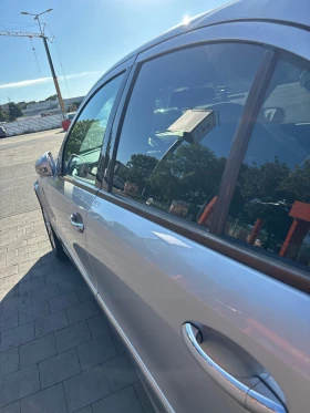 Mercedes-Benz E 220, снимка 4