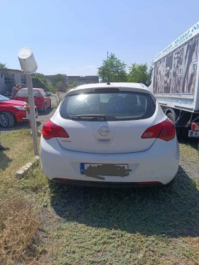 Opel Astra, снимка 2