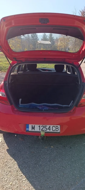 Hyundai I20 | Mobile.bg    12