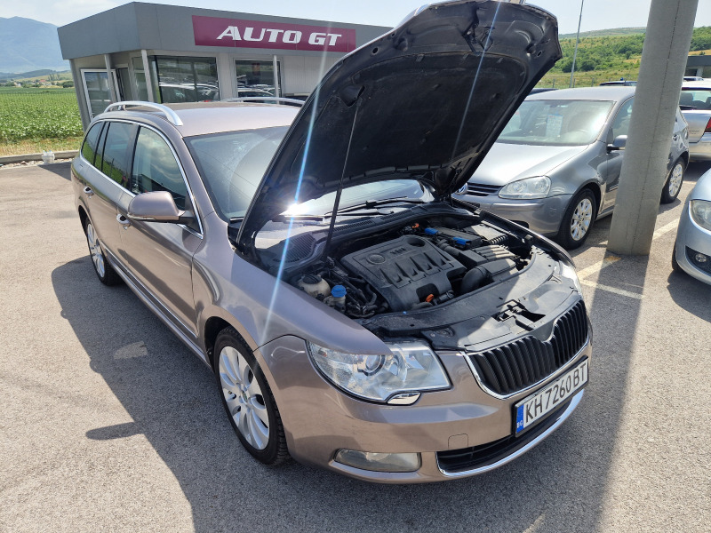 Skoda Superb 2.0 TDI 4x4 170 к.с., снимка 9 - Автомобили и джипове - 46355343