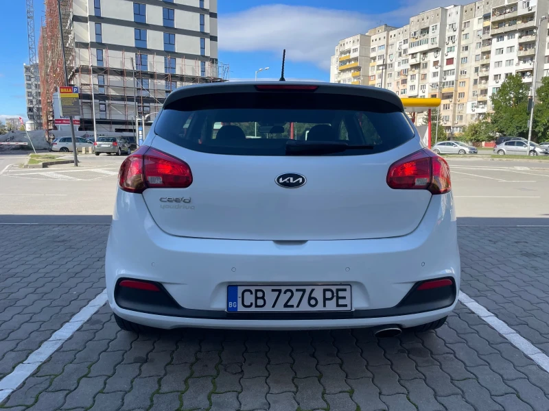 Kia Ceed 1, 4 16V, снимка 4 - Автомобили и джипове - 47476962