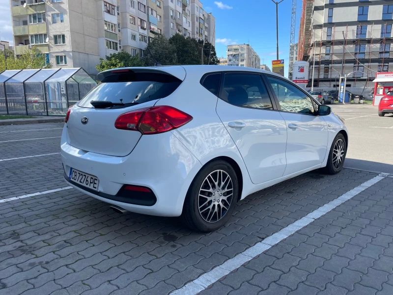 Kia Ceed 1, 4 16V, снимка 5 - Автомобили и джипове - 47409202