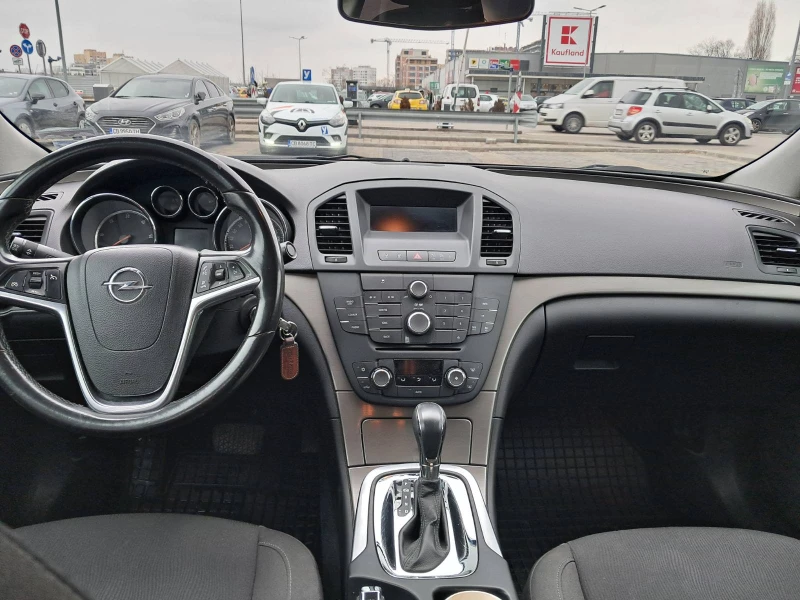 Opel Insignia 2000 CDTI AUTOMAT, снимка 10 - Автомобили и джипове - 48240867