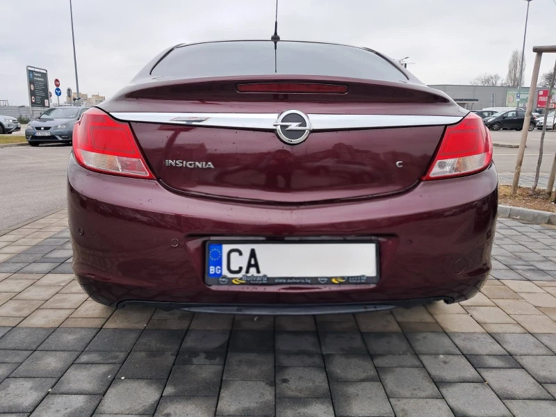 Opel Insignia 2000 CDTI AUTOMAT, снимка 2 - Автомобили и джипове - 48240867