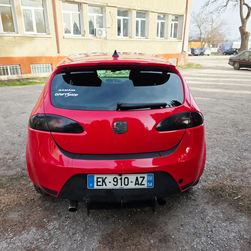 Seat Leon 2.0 tdi FR !!, снимка 5 - Автомобили и джипове - 49499487