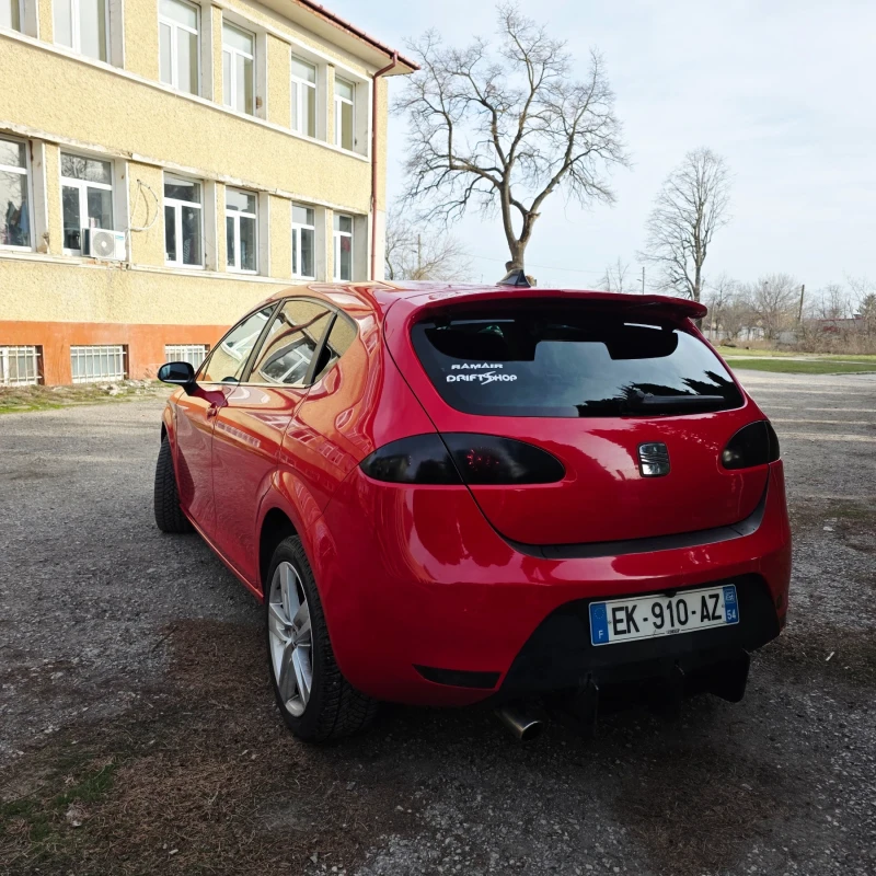 Seat Leon 2.0 tdi FR !!, снимка 2 - Автомобили и джипове - 49499487