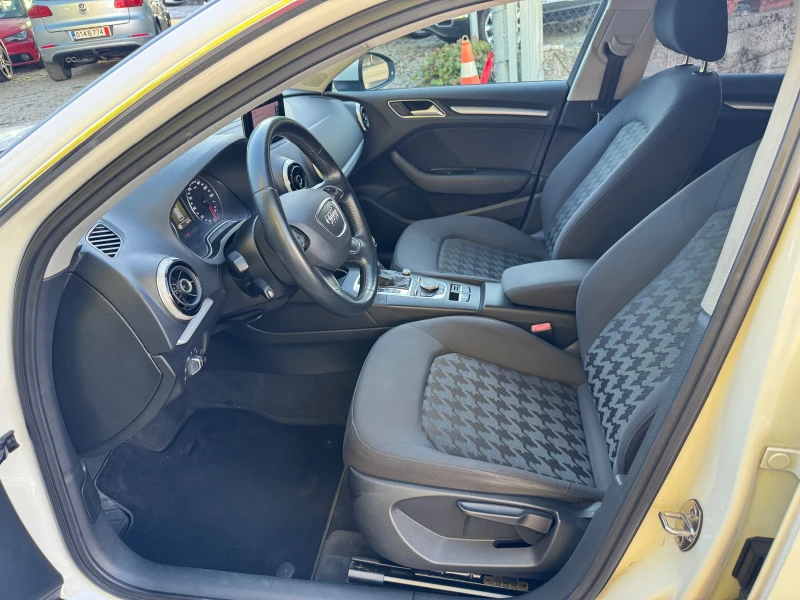Audi A3 1.6TDI* S-Tronic, снимка 9 - Автомобили и джипове - 52036192