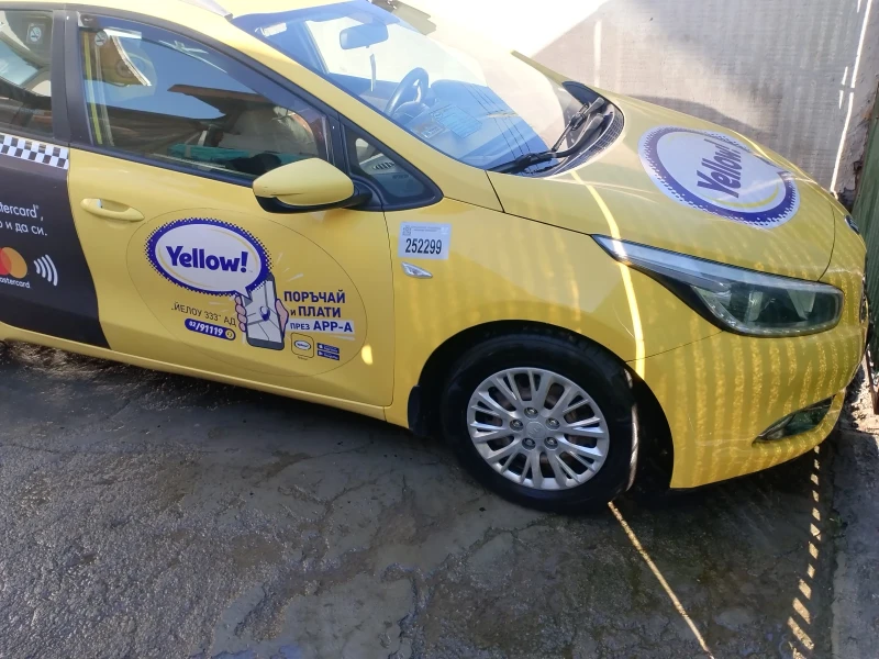 Kia Ceed 1.4 ГАЗ, снимка 8 - Автомобили и джипове - 52387297