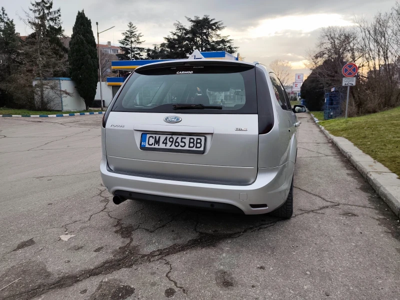 Ford Focus 1.8 TDCi, снимка 3 - Автомобили и джипове - 53420612