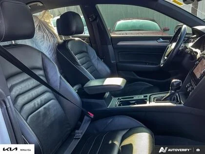 VW Arteon SEL 4MOTION | ПАНОРАМА | ДИГИТАЛНО ТАБЛО | , снимка 16 - Автомобили и джипове - 54072313