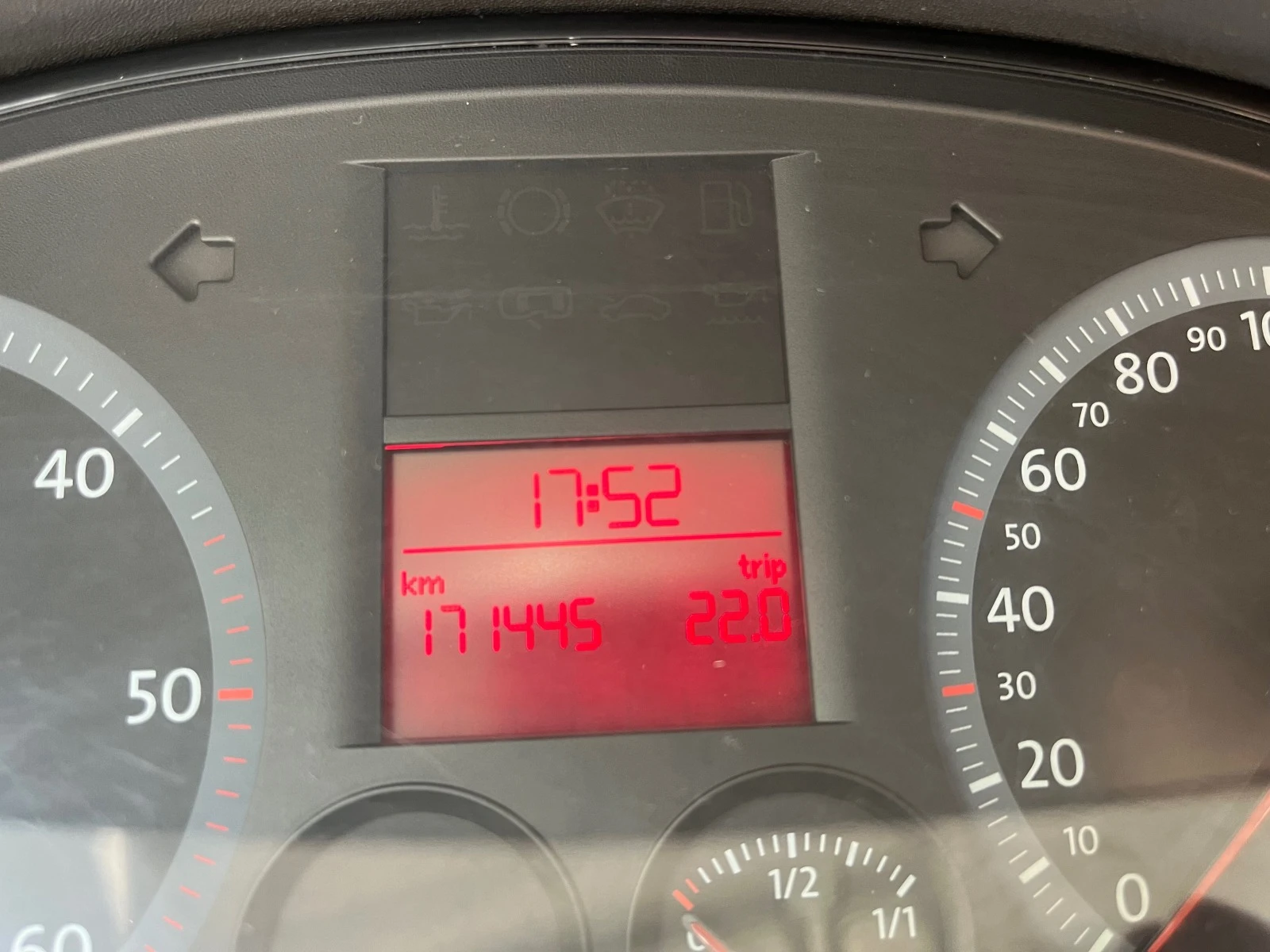 VW Caddy 2.0SDI | Mobile.bg — изображение 12