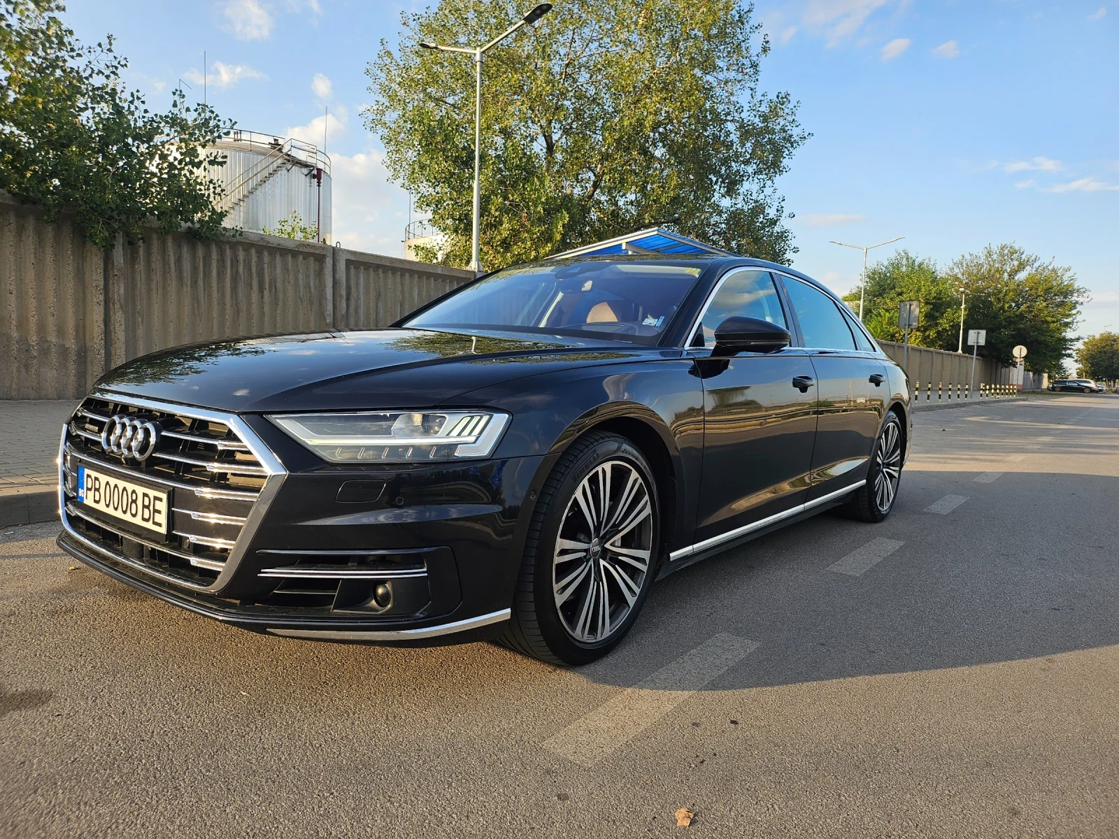 Audi A8 5.0 L  ЛИЗИНГ  - изображение 5