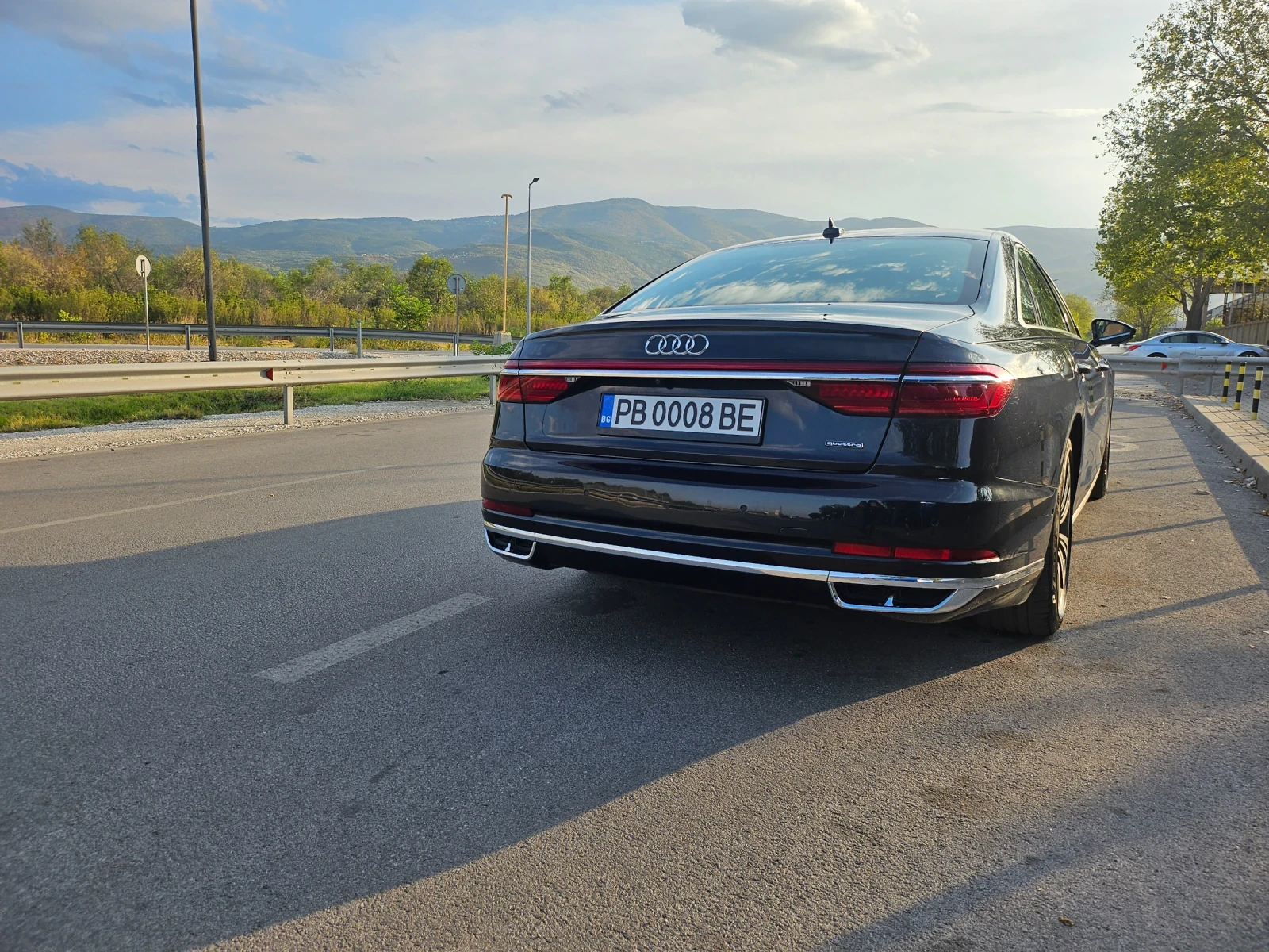 Audi A8 5.0 L  ЛИЗИНГ  - изображение 2