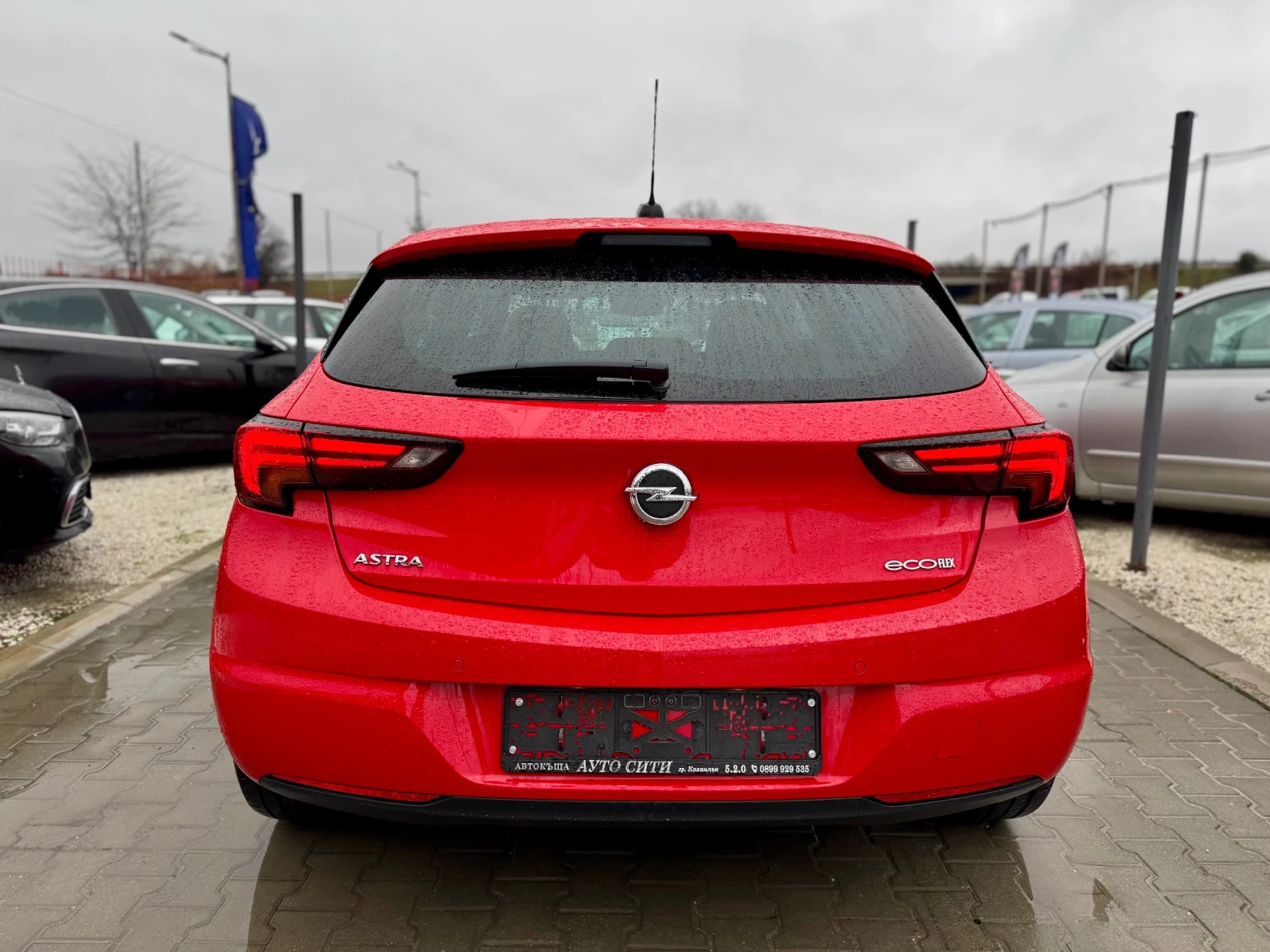 Opel Astra 66.000KM* Реална* Фул Екстри* Като Нова*  - изображение 8