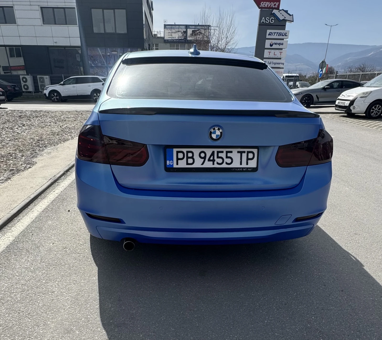 BMW 320 F30 - изображение 4