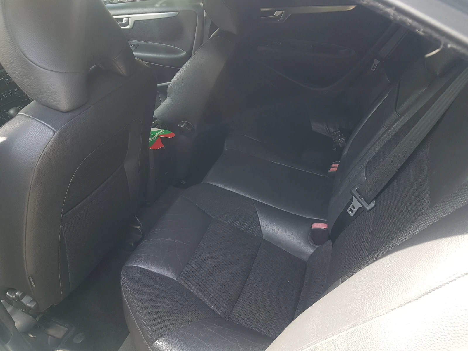 Volvo S60  - изображение 7