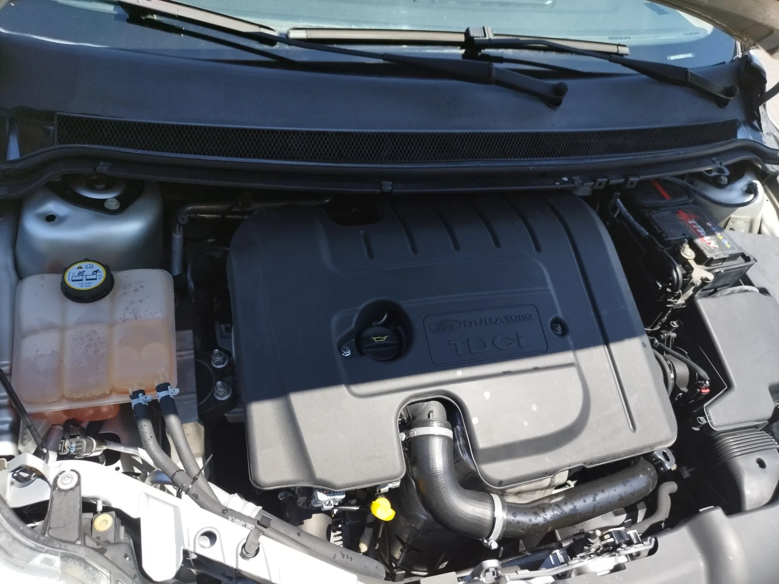 Ford Focus 1.6 TDCI - изображение 9