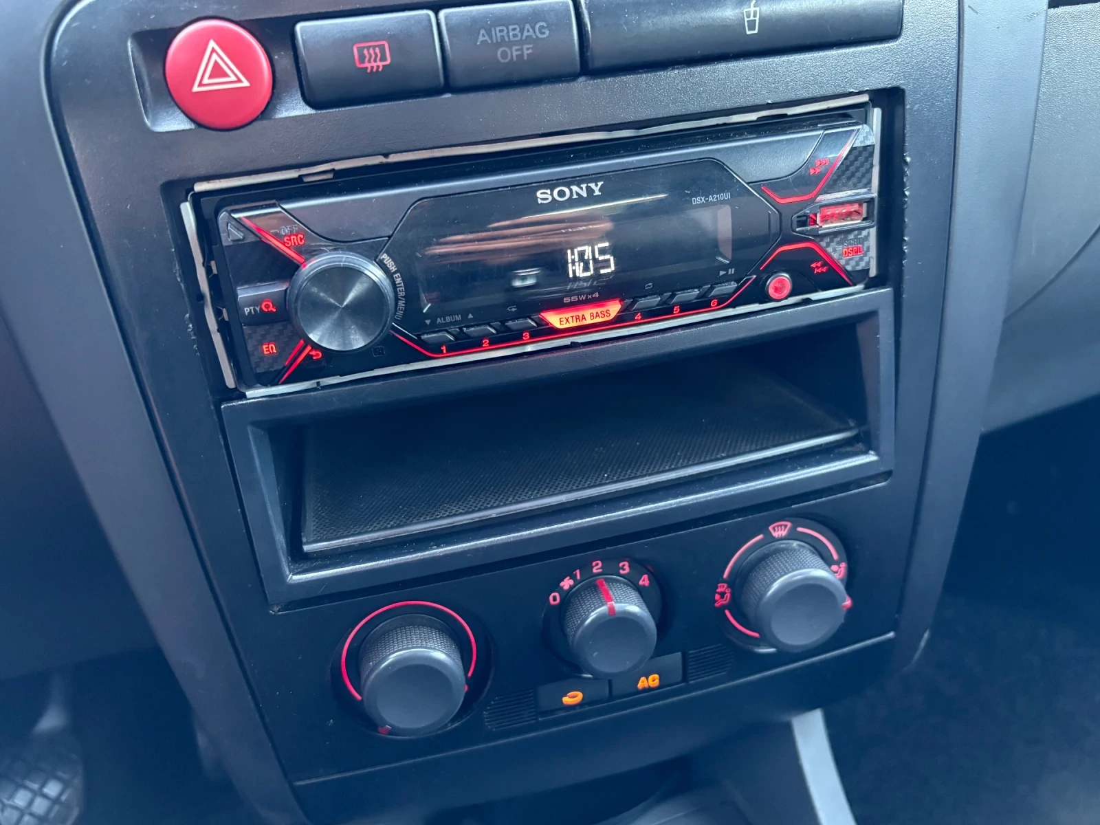 Seat Ibiza  - изображение 8
