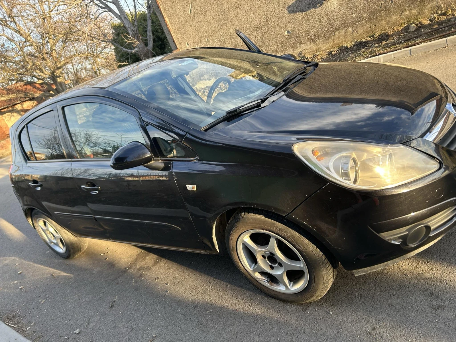 Opel Corsa 1.2 - изображение 5
