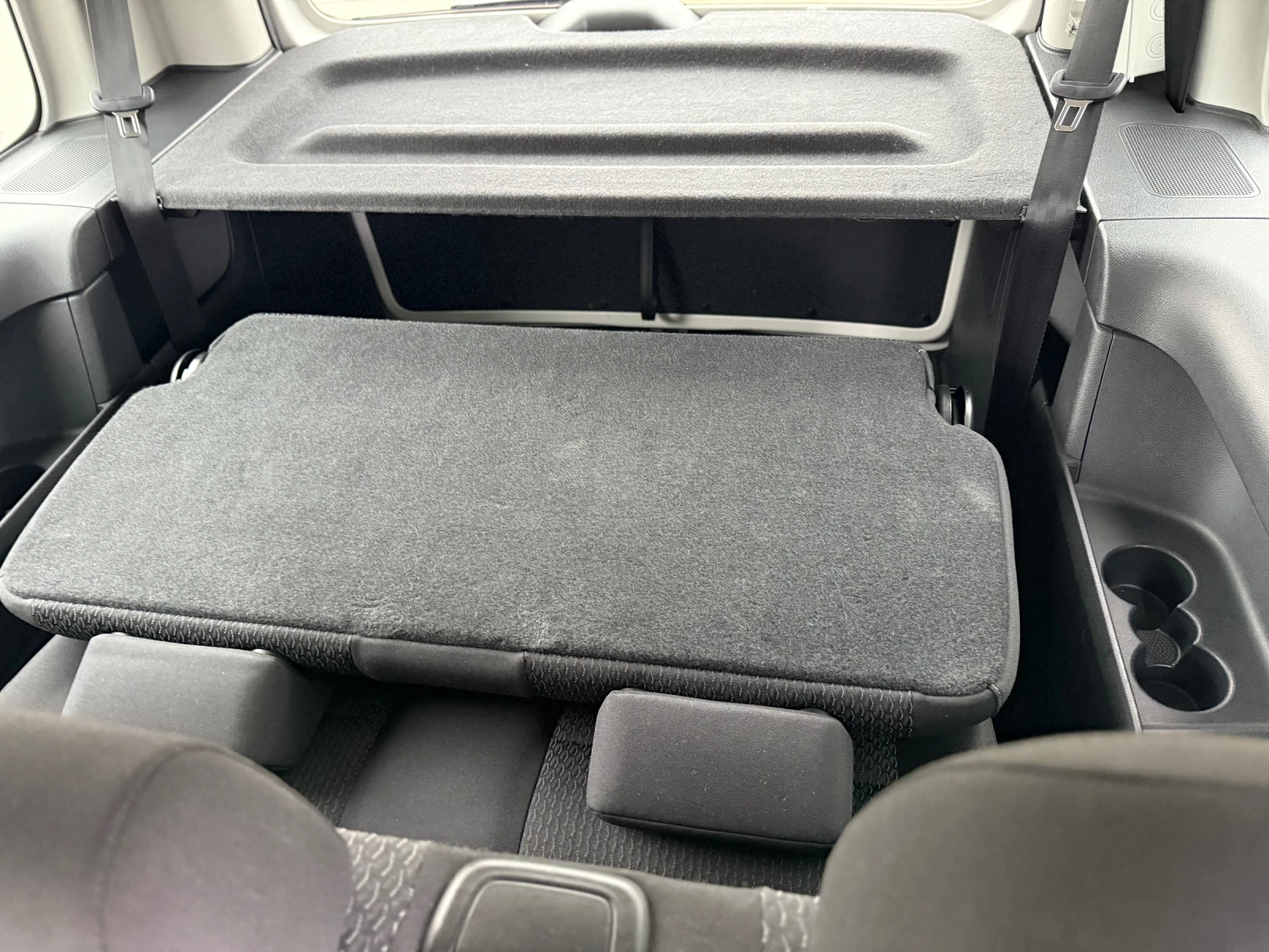 VW Caddy DSG+ Maxi+ 2.0TDI+ 150kc+ 7����� | Mobile.bg � ����������� 10