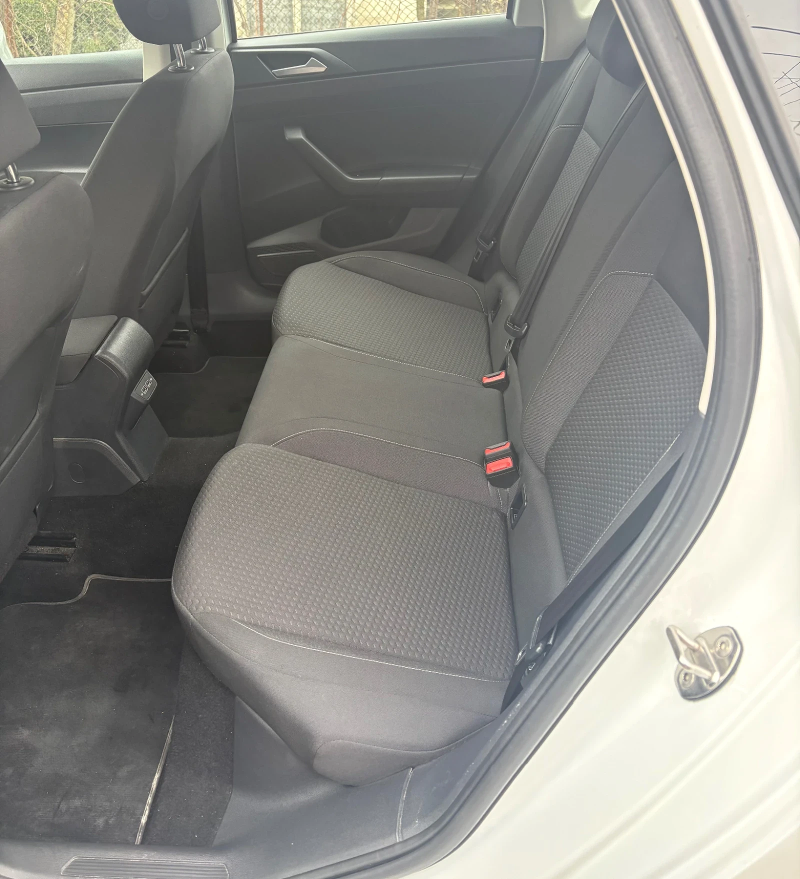 VW Polo 1.6TDI 2019�!! | Mobile.bg � ����������� 8