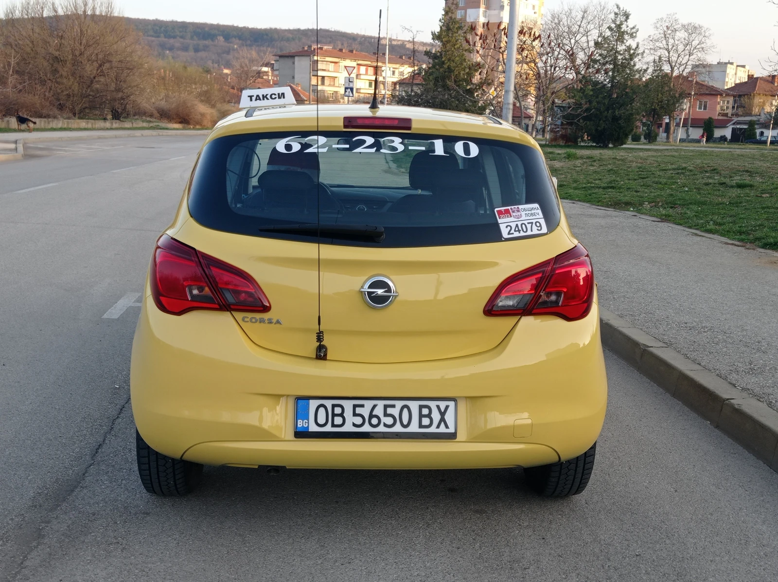 Opel Corsa Е.1.4/90кс Без Турбо* , снимка 6 - Автомобили и джипове - 53853718