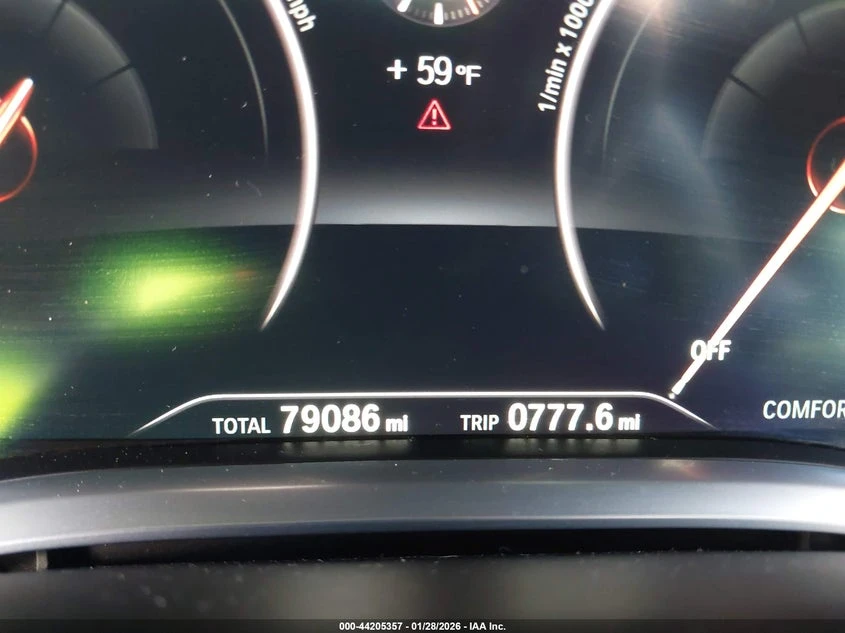 BMW 750 4.4l I, снимка 7 - Автомобили и джипове - 53905672