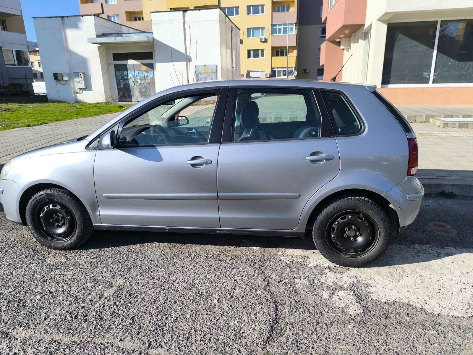 VW Polo, снимка 5 - Автомобили и джипове - 54058434