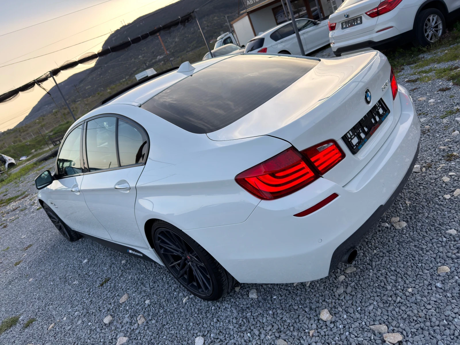 BMW 535 Ревизия- Харман ел Баг. Мsport 4x4, снимка 5 - Автомобили и джипове - 54211016