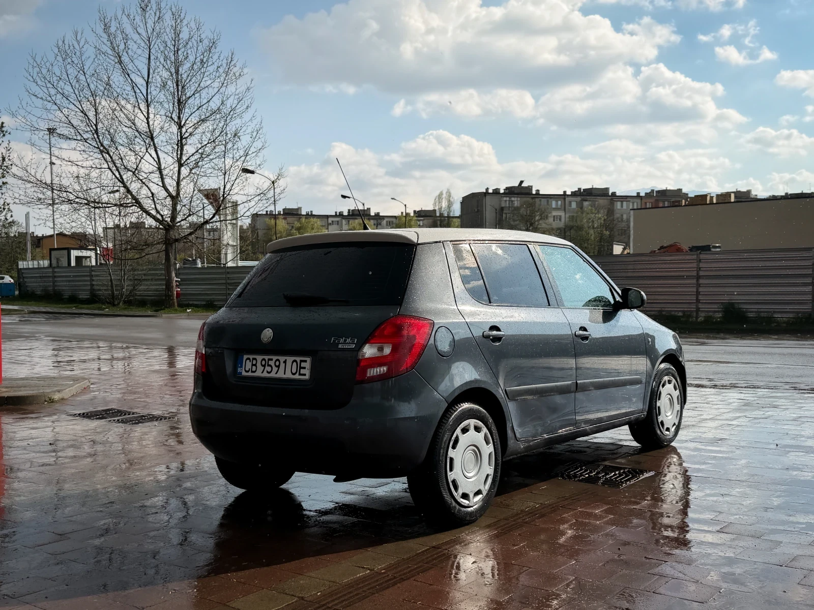 Skoda Fabia MK II, снимка 5 - Автомобили и джипове - 54239615