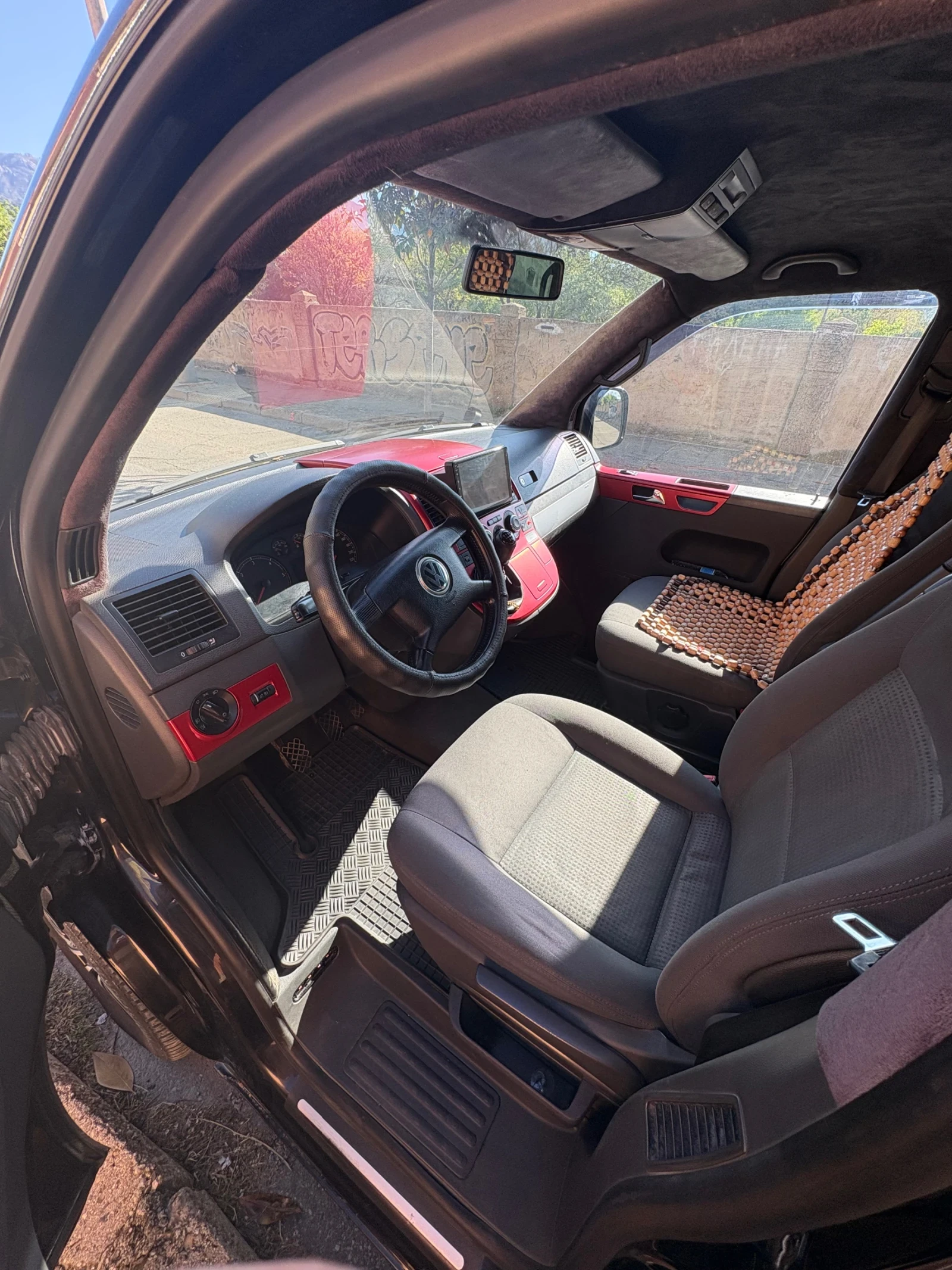 VW Multivan 2.5TDI 174кс. , снимка 7 - Автомобили и джипове - 54317845