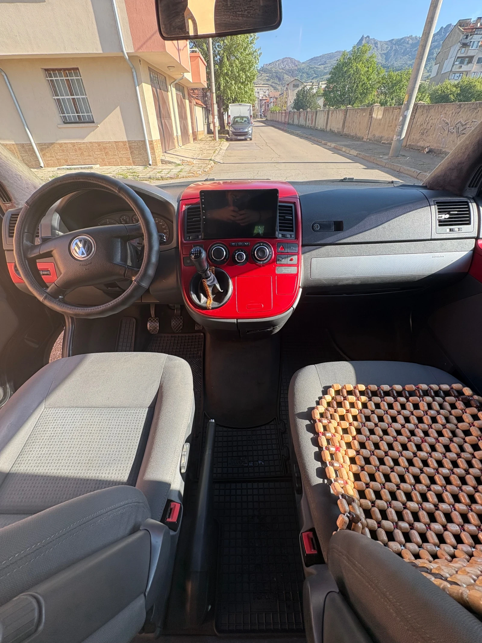 VW Multivan 2.5TDI 174кс. , снимка 9 - Автомобили и джипове - 54317845