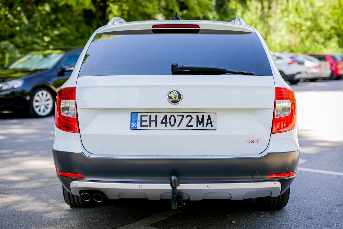 Skoda Superb TDI, снимка 6 - Автомобили и джипове - 54584365