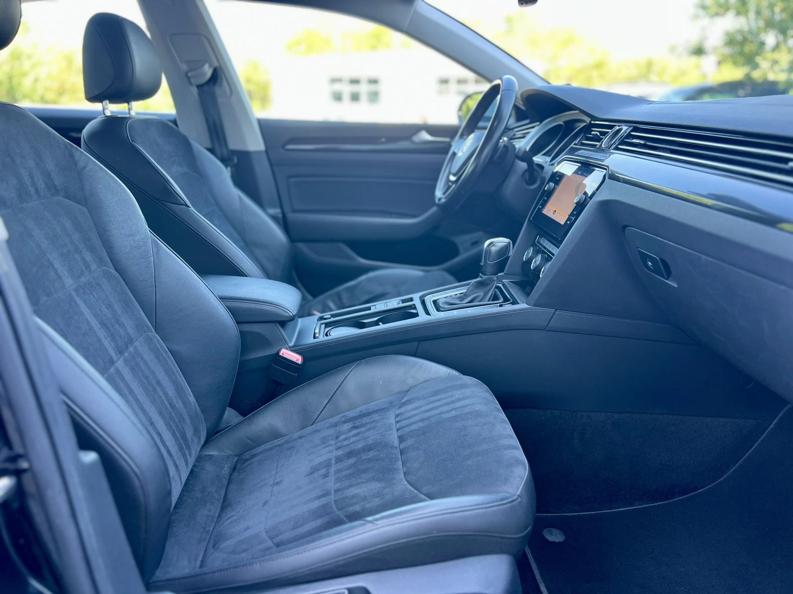VW Arteon Elegance / 2.0TFSI / 190 �.�. / DSG / LED | Mobile.bg � ����������� 11