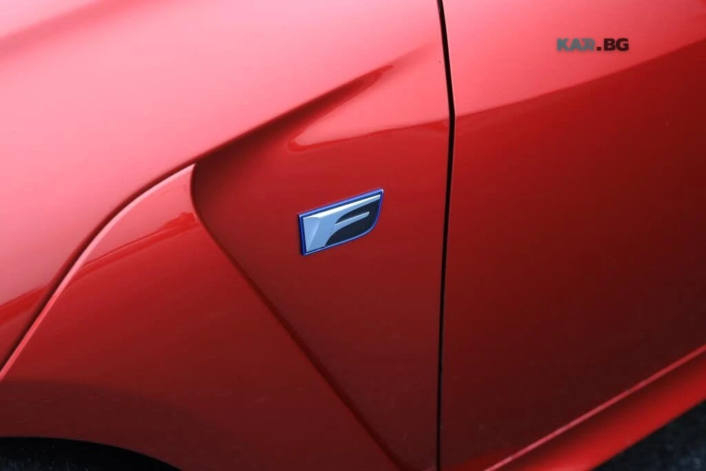 Lexus RC ЦЕНА ДО БЪЛГАРИЯ + РЕГИСТРАЦИЯ & АВТОКРЕДИТ, снимка 9 - Автомобили и джипове - 54943284